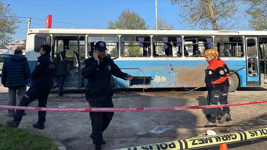 Terör saldırısının sanıkları hakim karşısında