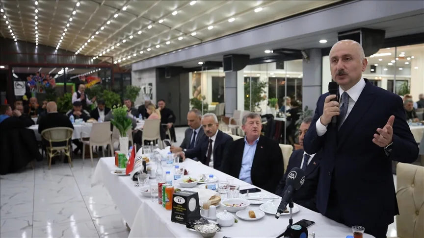 Ulaştırma ve Altyapı Bakanı Karaismailoğlu: Türkiye dünyanın en gelişmiş ekonomilerinden olmaya hızla devam ediyor