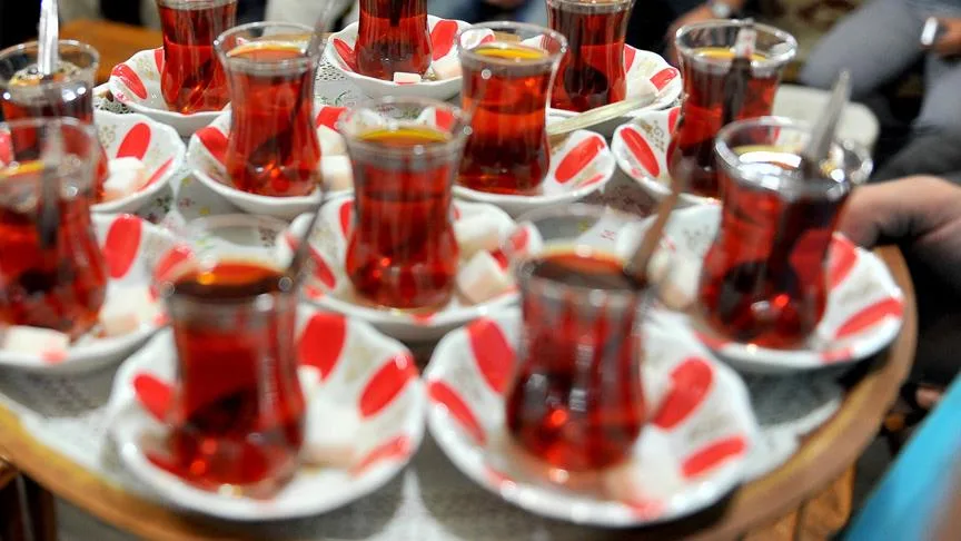 Bakanlık, zehirlenme tehlikesi içeren 4 çay markasını ifşa etti