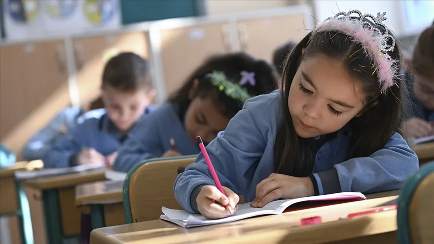 Milli Eğitim Bakanı Tekin'den "ara tatil" açıklaması