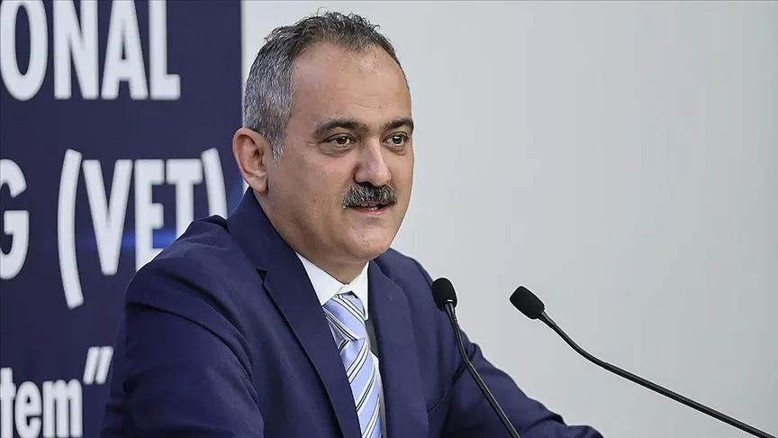 Milli Eğitim Bakanı Özer: Temel eğitim ve ortaöğretimde yılda 3 fikri mülkiyet tescili alırken şu an 8 bin'lere ulaştık