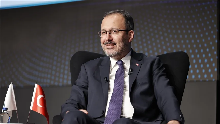 Bakan Kasapoğlu: Türkiye'de her bir branşta ilginin karşılığını bulacak mükemmel bir alt yapı var