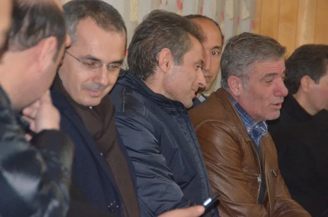 Tosya Kaymakamı Pişkin, Eğitim Bir-Sen Tosya Şubesini Ziyaret Etti
