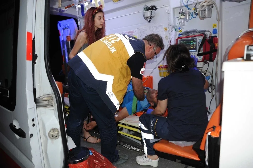 Trafik Kazasında Ölen Öğrencilerin Cenazesi Diyarbakıra Götürüldü