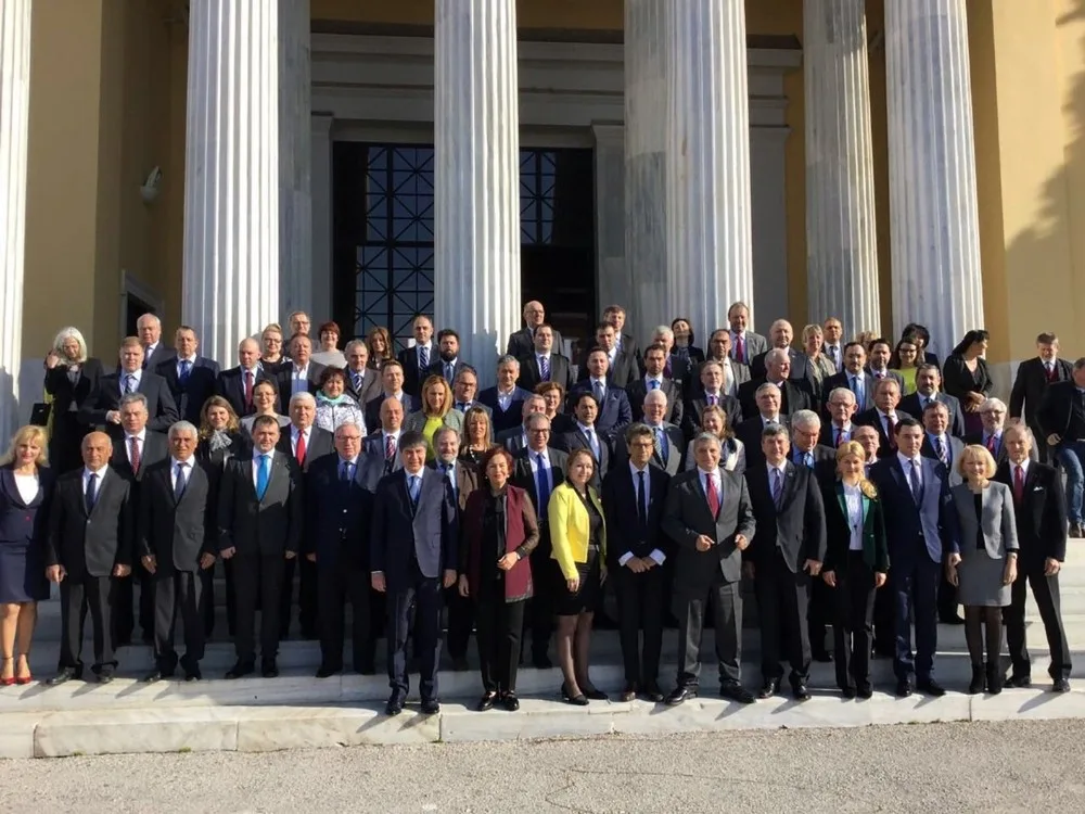 Türelden Avrupa Konseyine Demokrasi Ve Hukuk Dersi