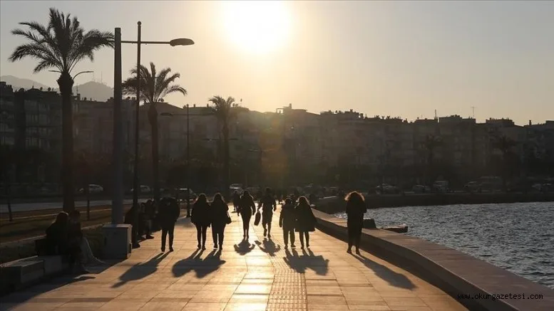 Türkiye'de yarın hava sıcaklıkları düşüyor, yüksek kesimlere kar geliyor