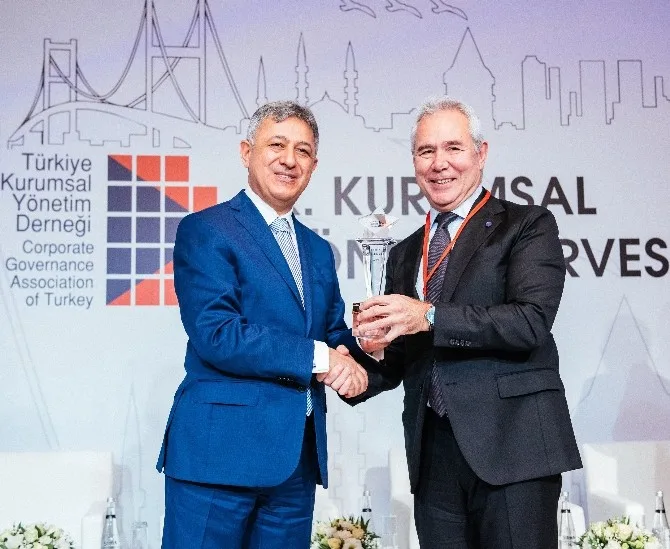 Türkiye Kurumsal Yönetim Derneğinin Zirve Ödülü Sahibini Buldu