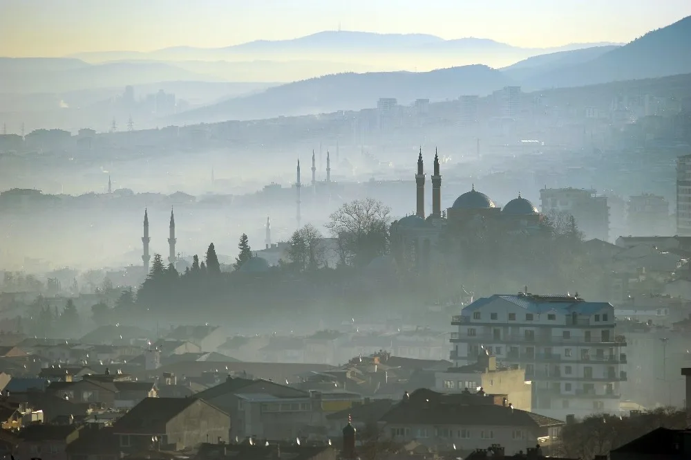 Türkiyede 45 Bin Kişi Hava Kirliliğinden Hayatını Kaybediyor