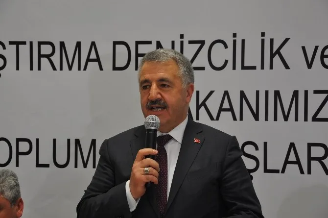 Ulaştırma Bakanı Arslan, Stklar Ve Kanaat Önderleriyle Bir Araya Geldi