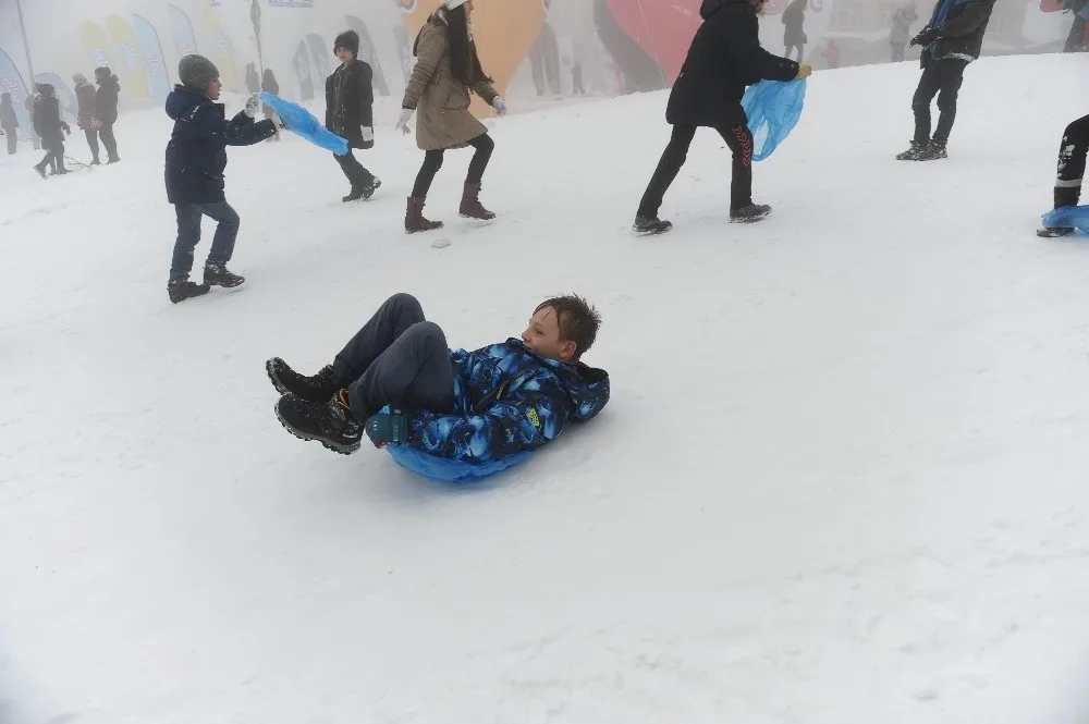 Uludağda Poşet Ski
