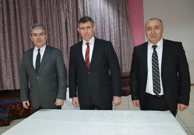 Uşakta Anayasa Değişikliğini Tartışıyoruz Paneli