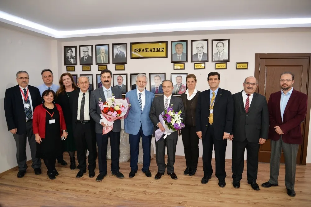 Uü Tıp Fakültesinde Nöbet Değişimi