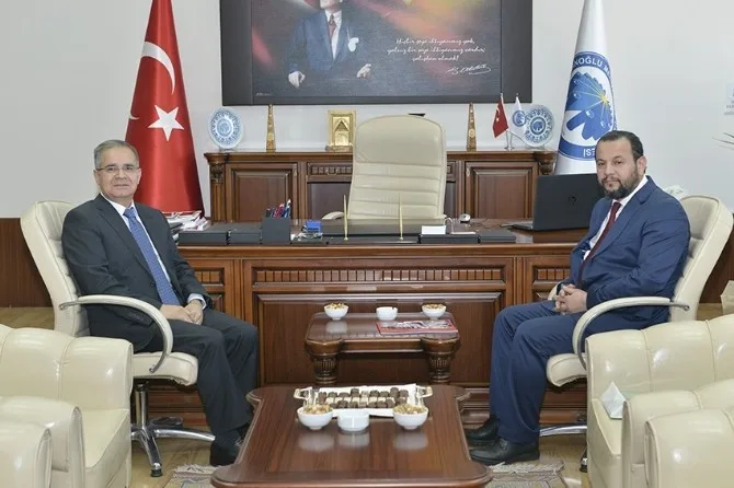 Vali Tapsızdan Rektör Akgüle İade-İ Ziyaret