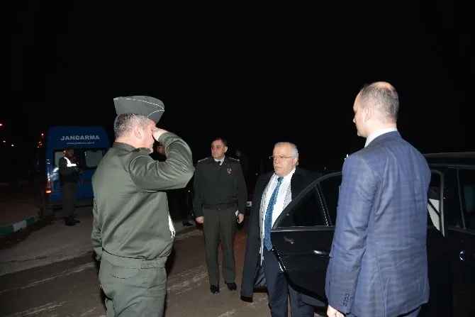 Valide Polis Ve Jandarma İle Huzur Operasyonuna Katıldı