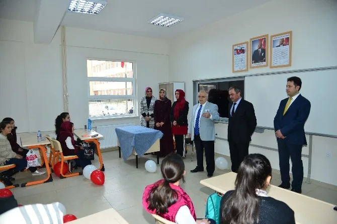 Validen İmam-Hatip Ortaokuluna Ziyaret