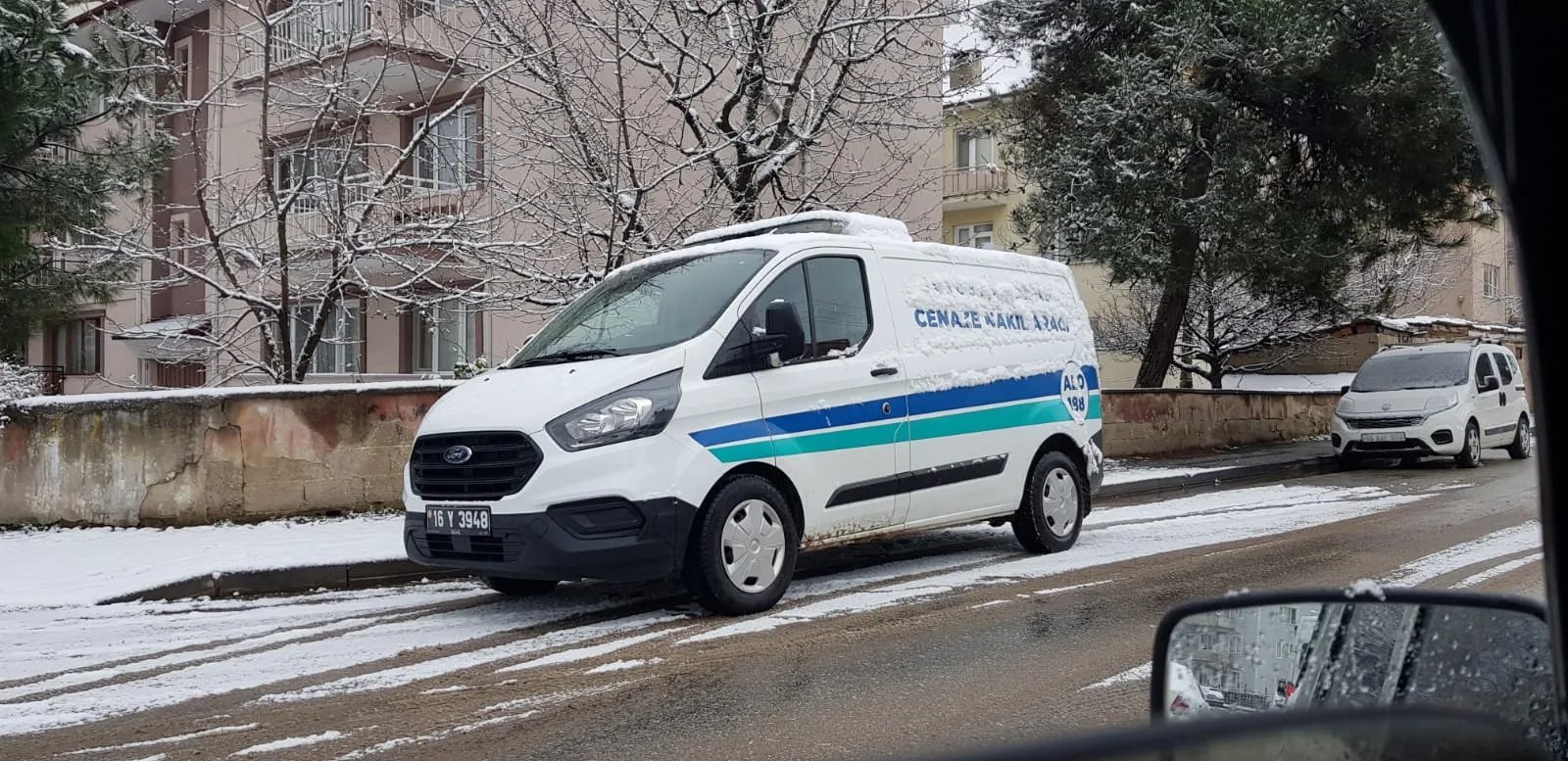 İnegöl'de evinde ölü bulundu