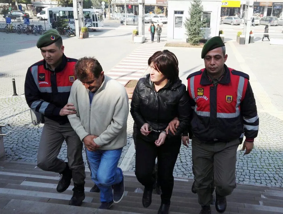 Yaşlı Adam Evlilik Tuzağına Düşmedi