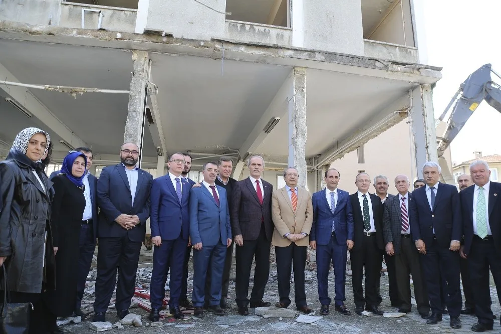 Yıldırım Büyükşehir İle Dönüşüyor