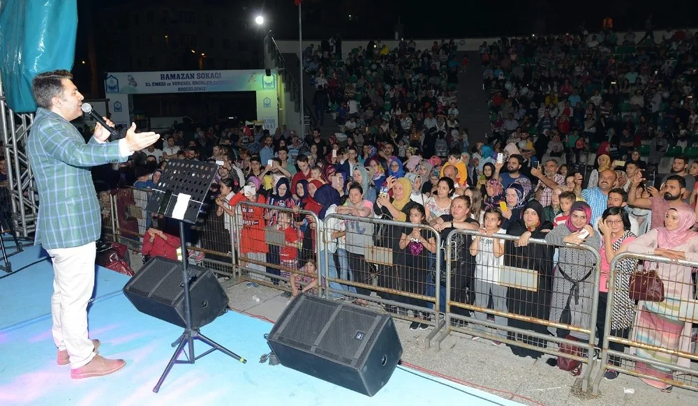 Yıldırımda Abdurrahim Önül İle Manevi Gece