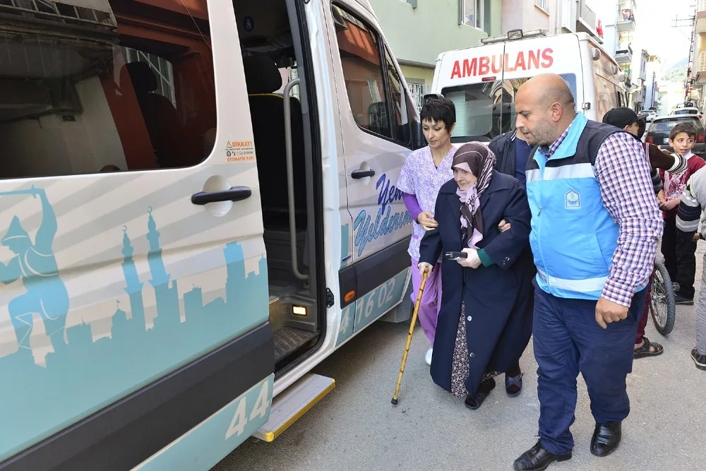 Yıldırımda Demokrasi ‘Engel Tanımıyor