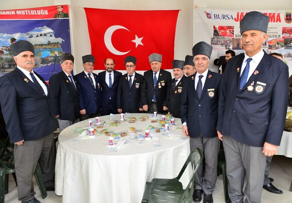 Yıldırımda Şehit Yakınları Ve Gazilere Vefa