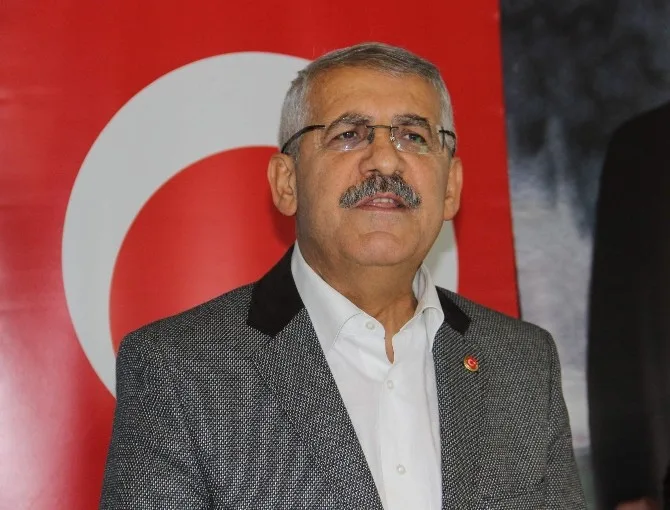Yokuştan Anayasa Değişikliği Görüşmelerindeki Tartışmalara Eleştiri