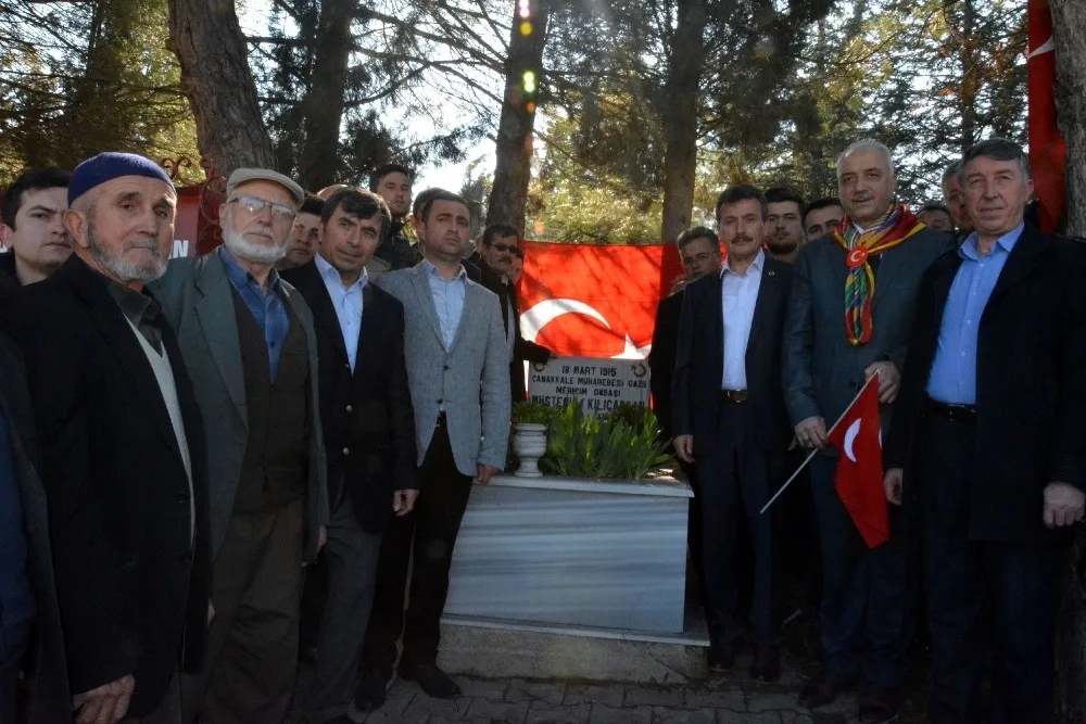 Yörükler Müstecip Onbaşıyı Mezarı Başında Andı