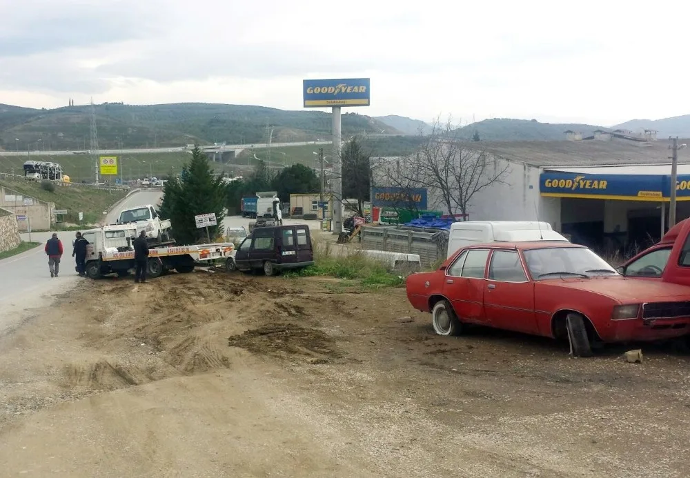 Zabıtadan Hurda Araç Temizliği
