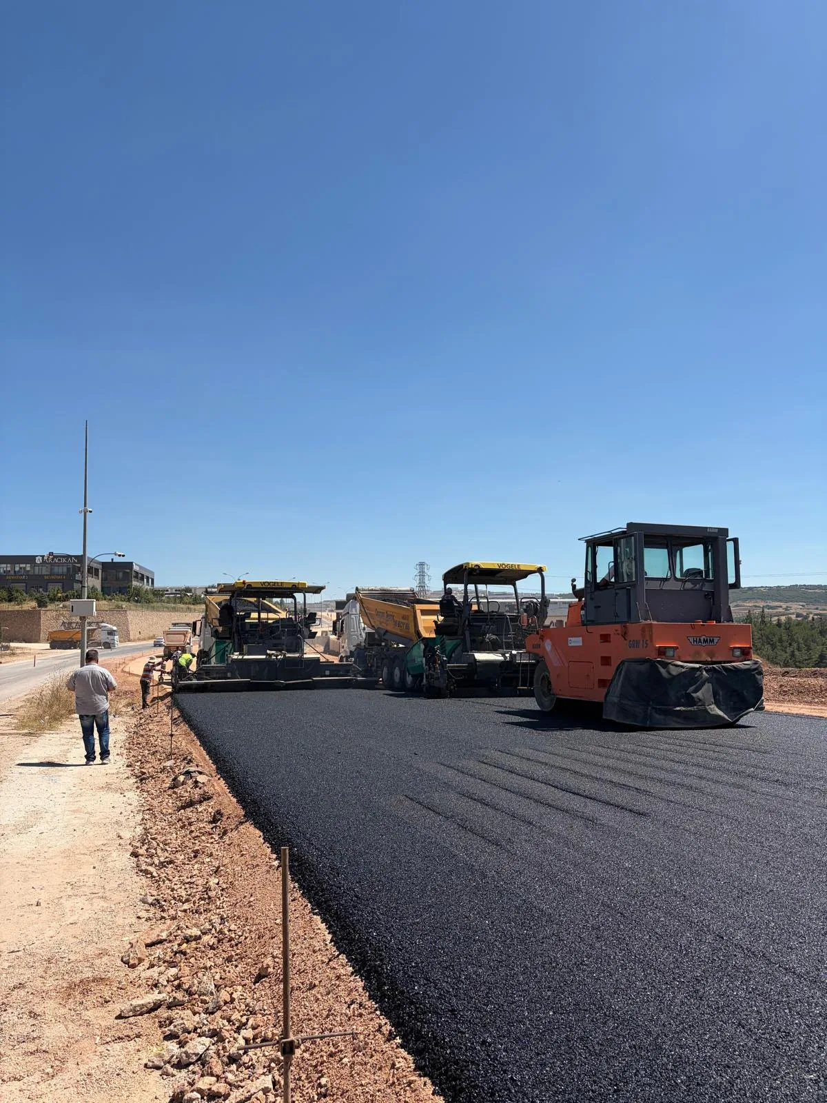 İMOSAB OSB'de 19 Kilometrelik Asfalt Çalışması Başladı, Ulaşım Konforu Artacak kapak görseli