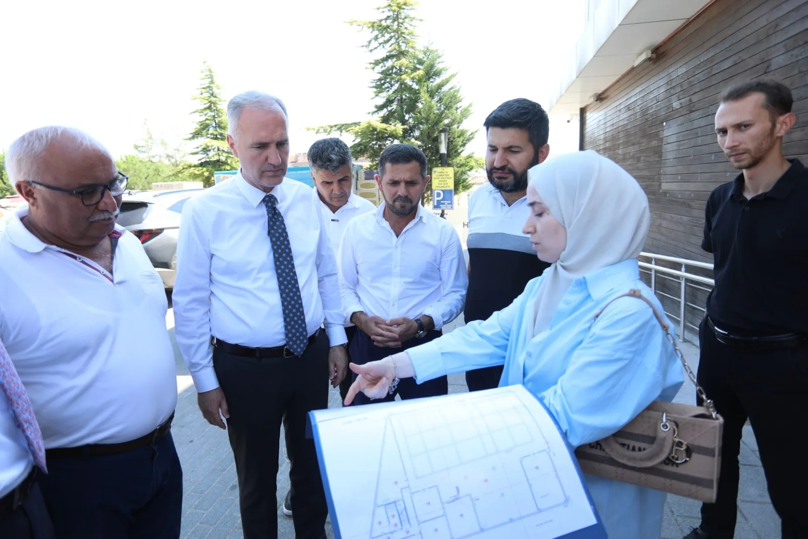 Yüzme Havuzu (1)