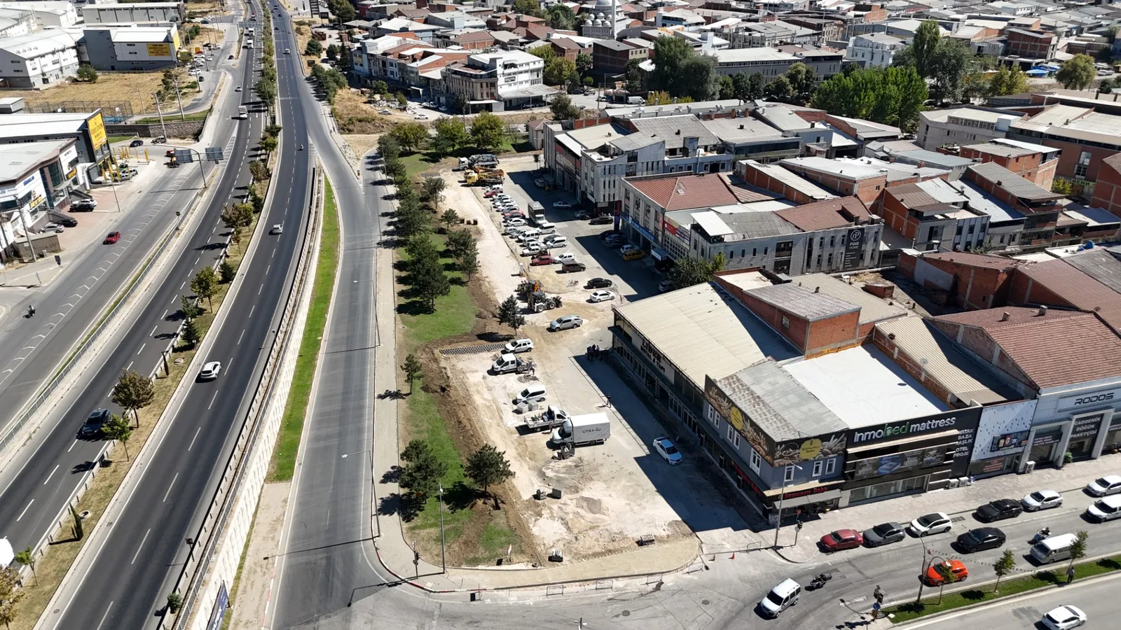 Ertuğrulgazi Caddesi’ne 165 araçlık otopark yapılıyor