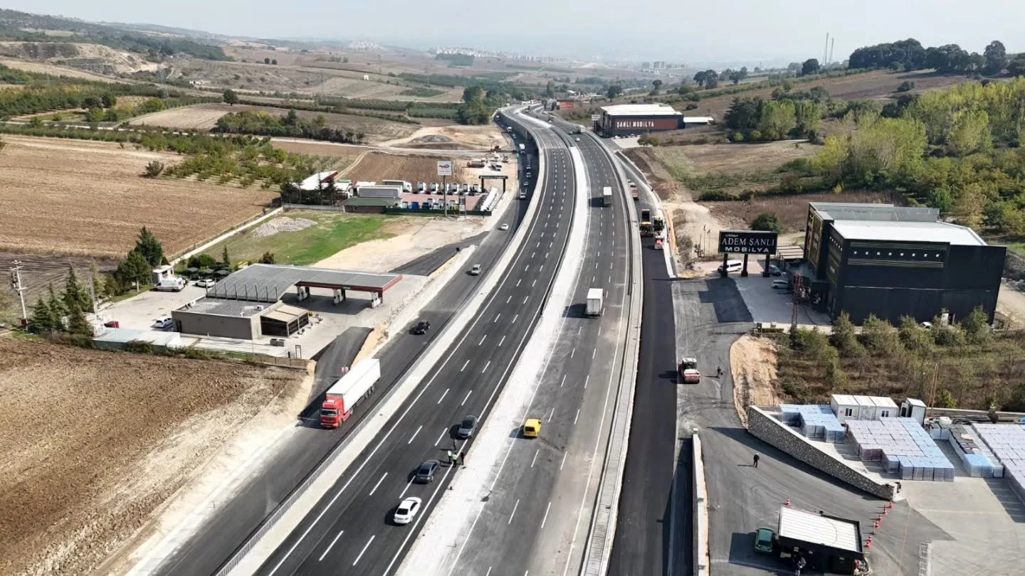 Şehitler Kavşağı’nda trafik akışı sağlandı