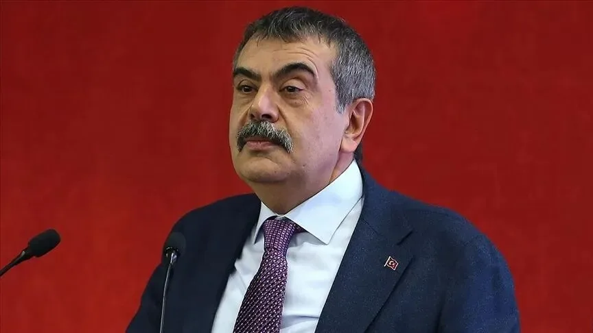 Bakan Tekin, “Sahtekarlara, hırsızlara sahip çıkan bir muhalefetle karşı karşıyayız”