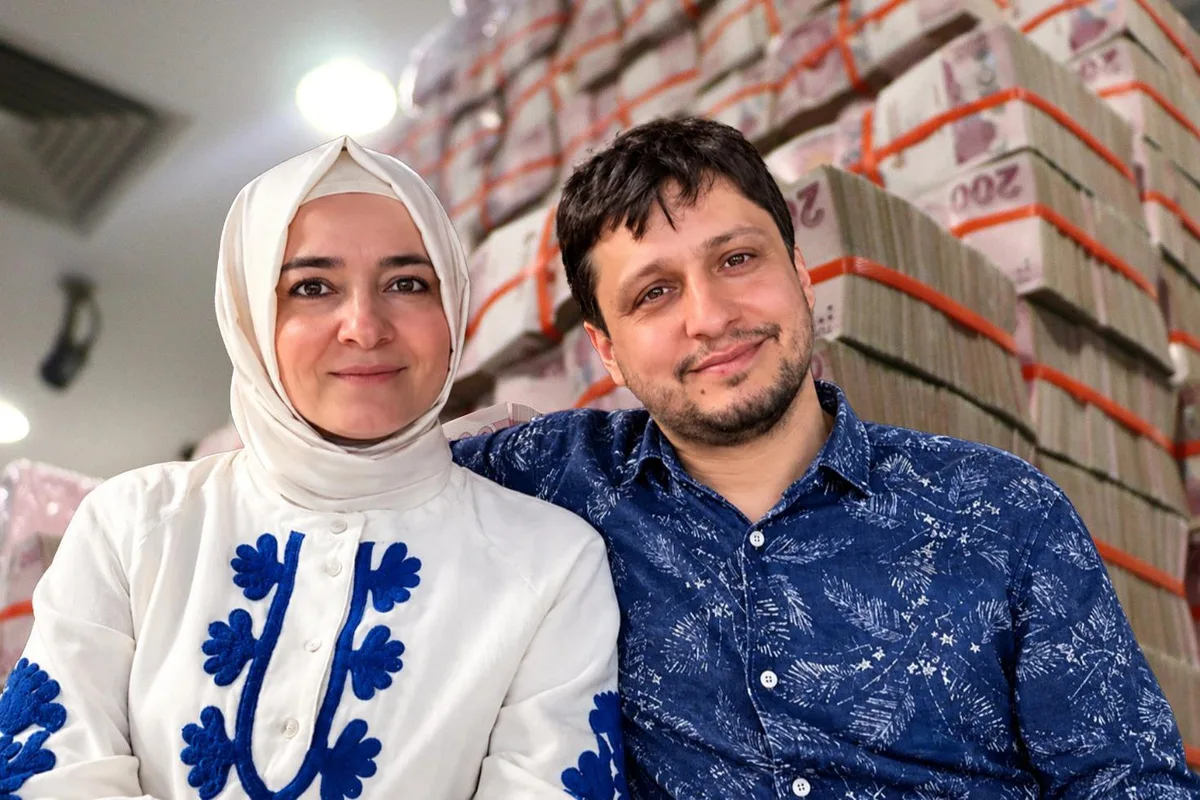 Fon soruşturmasında Fatma Betül Sayan Kaya ve eşine soruşturma izni