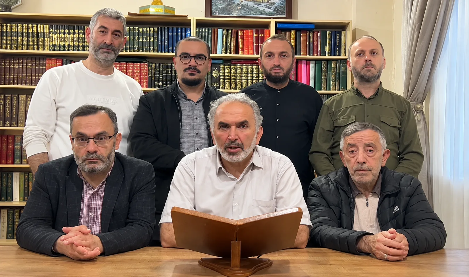 Başörtüsü Yasağına Tepki: “Bu Zulme Hayır Diyoruz!”