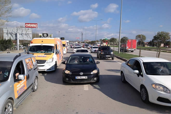 AK Parti’den dev konvoy