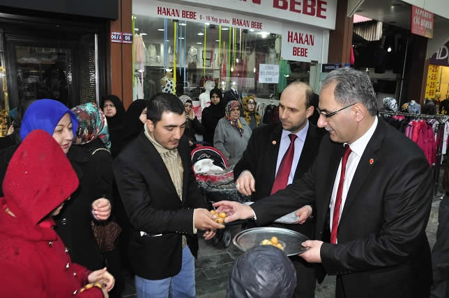 Saadet’ten lokma ziyafeti