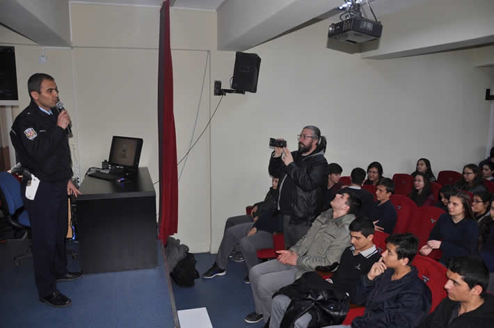 ‘Trafik Dedektifleri’ seminerleri sürüyor