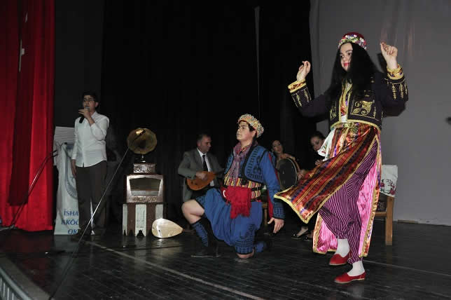 İstiklâl Marşı ve Mehmet Akif’i anıldı