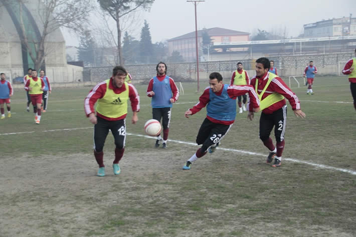 Play-Off yolunda rakip lider