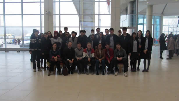 Teknolojiyi bilimin merkezinde keşfettiler