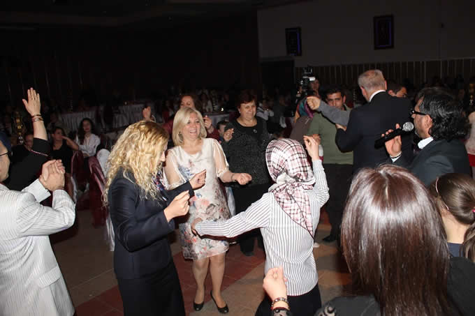 İZED, 10’ncu yaşını coşkuyla kutladı