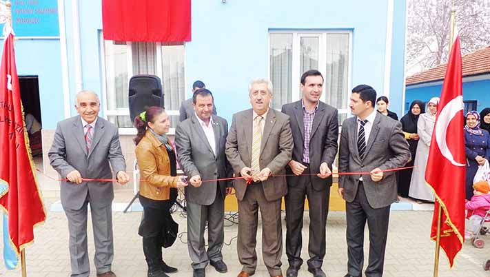 Eğitim yararına kermes yoğun ilgi gördü