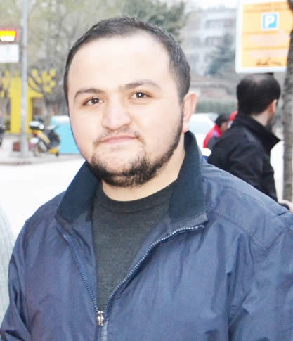 Alperenlerden gösterilere tepki