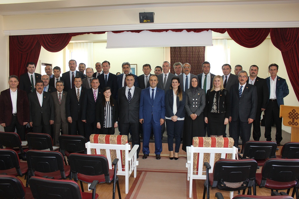 Mazbatalar teslim edildi