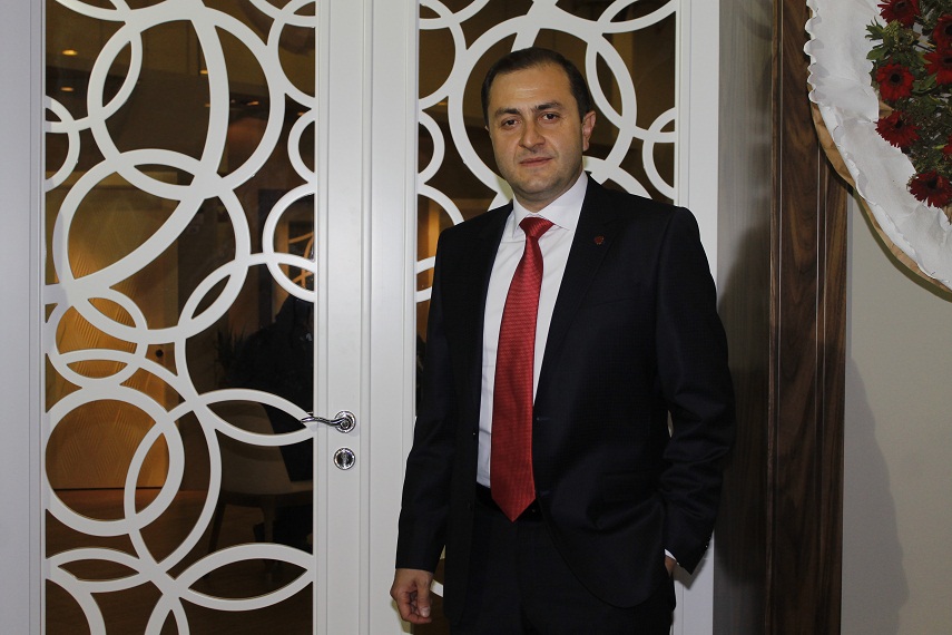 Kapı Dünyası dikkatleri üzerine çekti