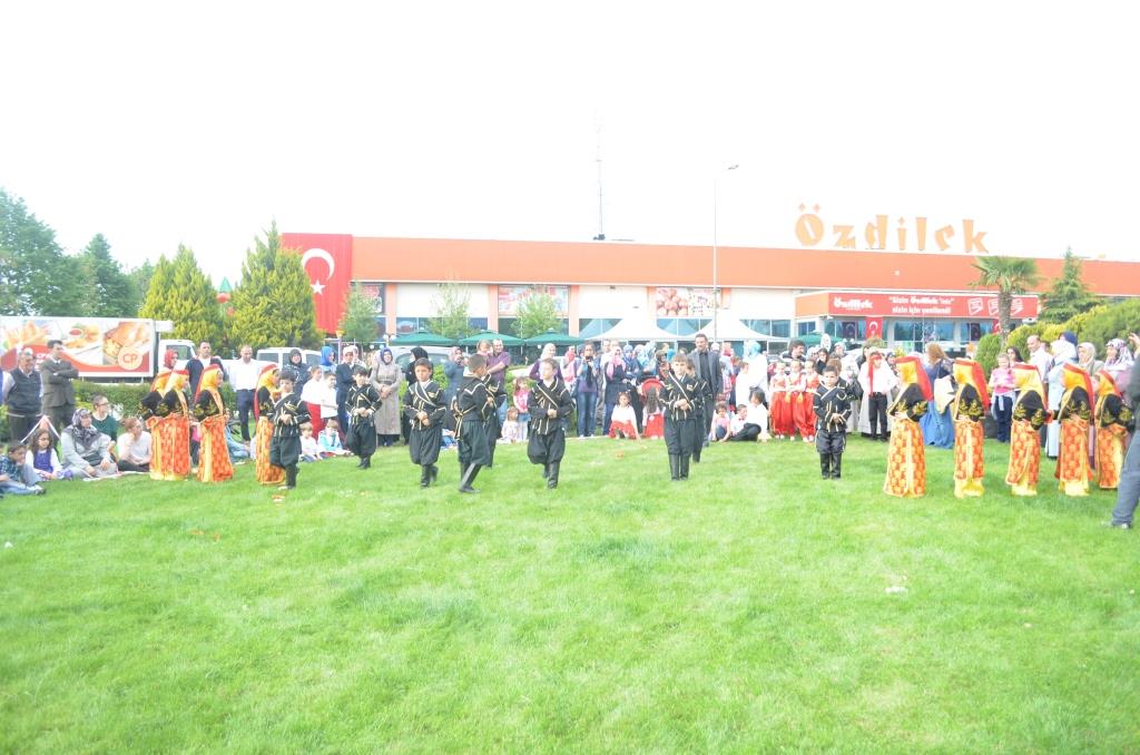 Özdilek’te 23 Nisan gururu