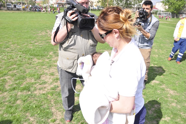 2 aylık bebek ihmalden mi zehirlendi?