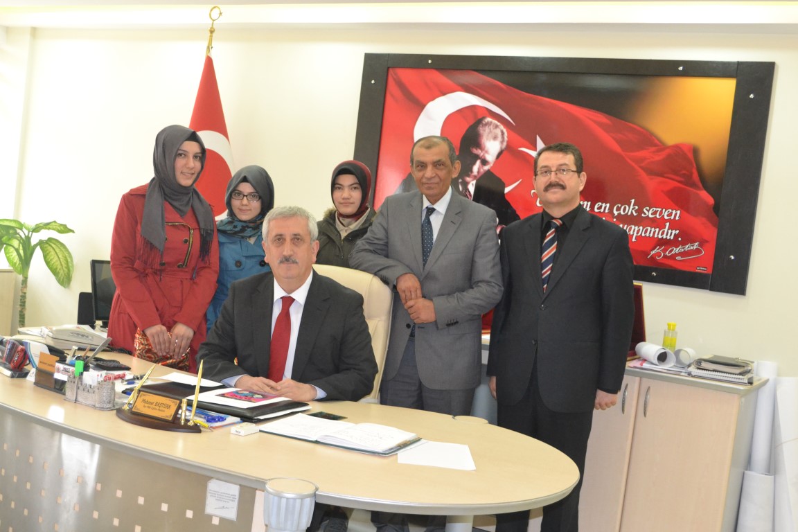 Yetenekli kalemlere Baştürk’ten kutlama