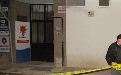 Bursa AK Parti’de bomba paniği